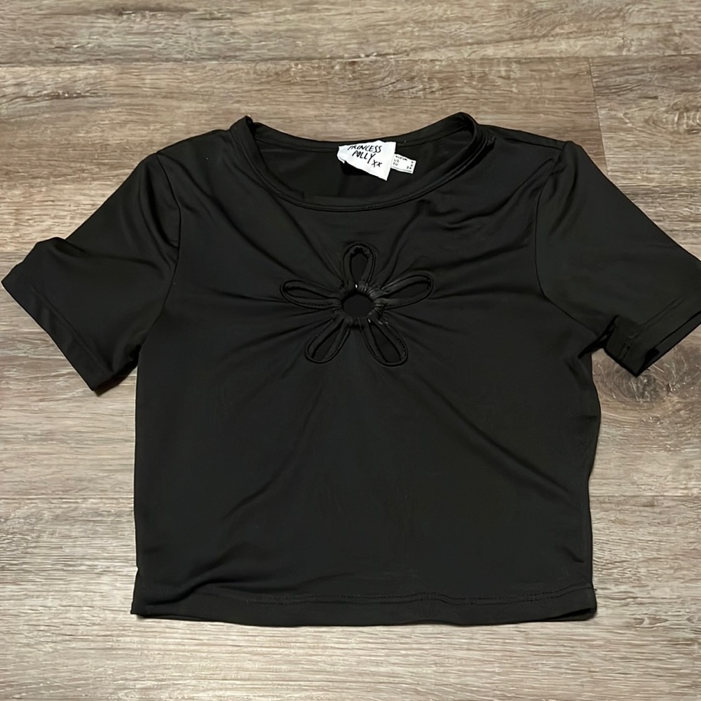 Black Crop top